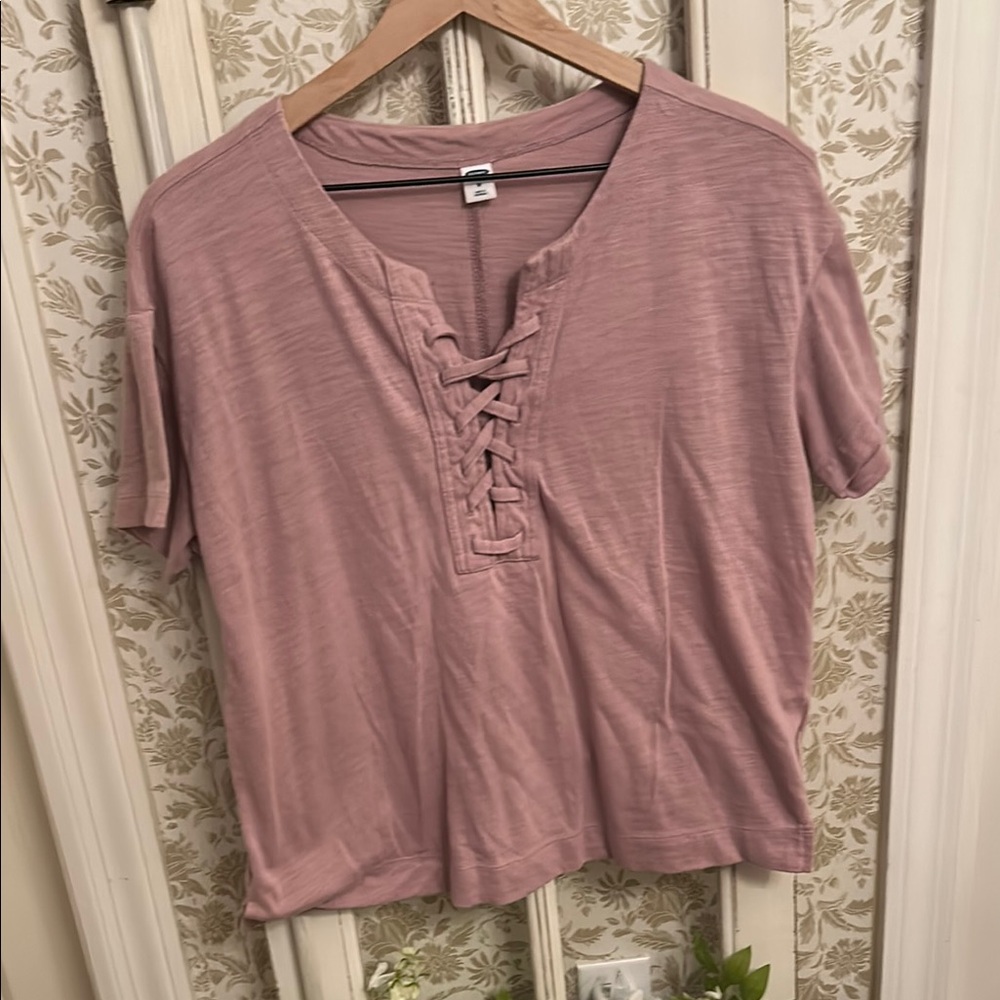 Old navy mauve tee